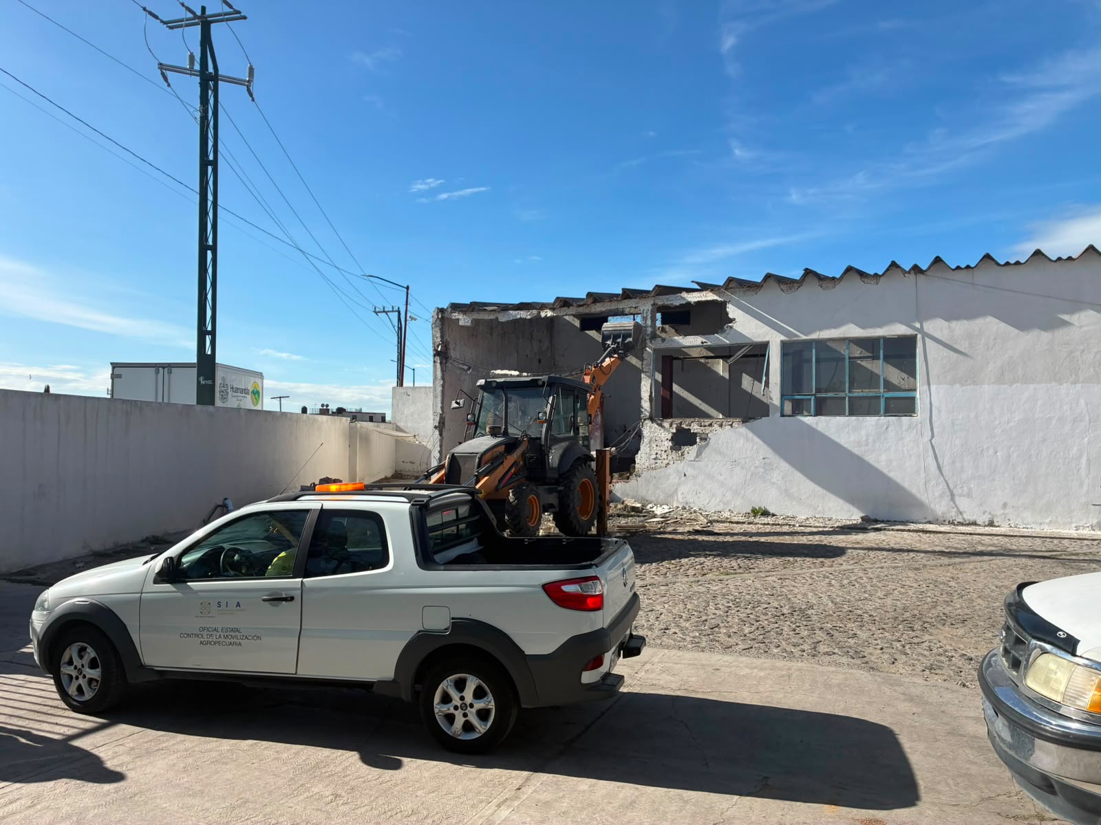 Chava Santos da inicio a la rehabilitación del nuevo rastro municipal de Huamantla